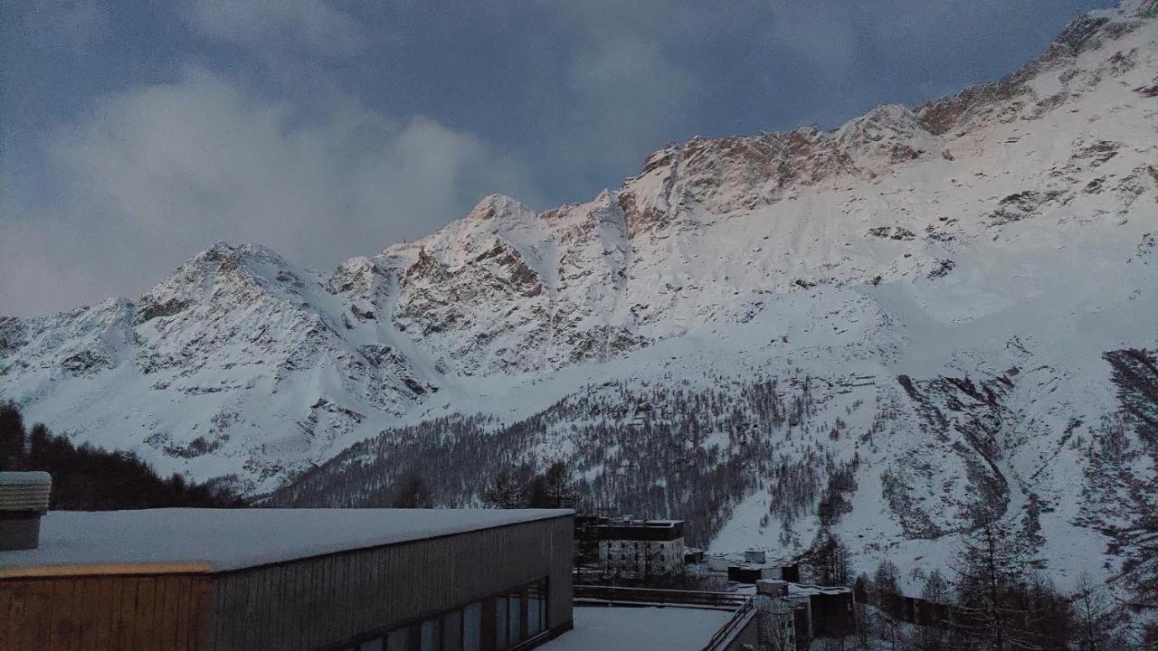 Bilocale Cervinia Cielo Alto Sulle Piste Apartment Breuil-Cervinia Exterior photo