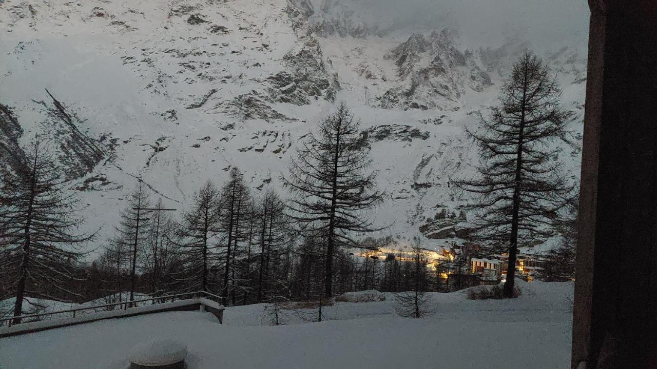 Bilocale Cervinia Cielo Alto Sulle Piste Apartment Breuil-Cervinia Exterior photo